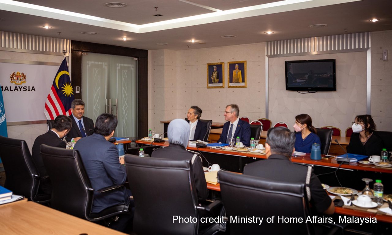 UNHCR Director Of Division Of International Protection Official Visit ...